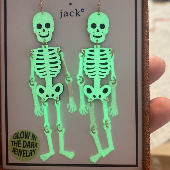 Skeleton earrings that glow in the dark by Bella Jack for Halloween NWT - Picture 7 of 8